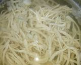 Hình bước làm 5 của món Súp Măng Tây Gà Xé