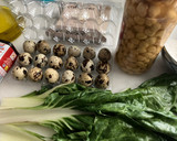 Foto del paso 1 de la receta: Potaje vegetariano de garbanzos, con acelgas y huevos de codorniz
