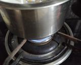 A picture of step 2 of Khajoor milkshake.