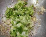 A picture of step 2 of Veg momos.