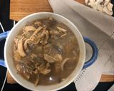 A picture of step 6 of Chicken and mushroom pie.