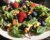 Foto del paso 7 de la receta: Ensalada Multicolor con Vinagreta de Arándanos Rojos