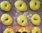 Foto langkah ke 5 dari resep Donat Empuk Simple.