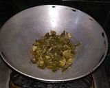 A picture of step 1 of Aam ki khatti meethi Aachar.