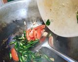 Foto langkah ke 2 dari resep Cumi Oseng Pete Cabe Ijo.
