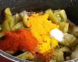 A picture of step 3 of Green Bell Pepper Bhaji.