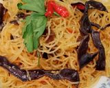 Foto langkah ke 2 dari resep Mie soun jamur.