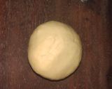 A picture of step 2 of Namak Mirch ka Paratha.