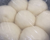 Foto langkah ke 3 dari resep Cream Cheese dinner roll - Japanese  Soft and Fluffy  Milk Bread.