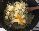 Foto del paso 3 de la receta: Tarta de puerro, cebolla y hongos