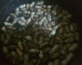 Foto langkah ke 3 dari resep Kacang tanah rebus.