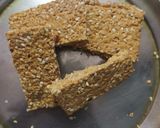 तिल गुड़ चिक्की (til gur chikki recipe in Hindi) रेसिपी चरण 6 फोटो