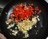 Foto del paso 3 de la receta: Relleno de carne para pan de pita