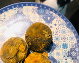 Foto del paso 4 de la receta: Croquetas de calamares en su tinta súper cremosas