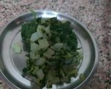 मूली के पत्तों की भूजी (Mooli ke patto ki bhuji recipe in Hindi) रेसिपी चरण 2 फोटो