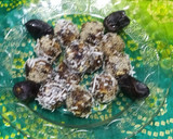 A picture of step 6 of Dates laddu.