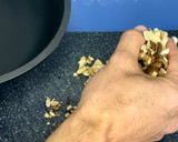 Foto del paso 3 de la receta: ⭕️Champiñones rellenos de jamón y queso❌