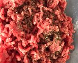 A picture of step 1 of Low Fat Beef Burgers.