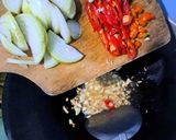 Foto langkah ke 2 dari resep Kepiting Spanner Saos Tiram.
