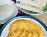 Foto langkah ke 3 dari resep Lumpia sosis jamur dan keju.