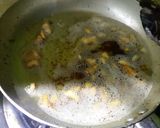 A picture of step 5 of Mash ki tarkay wali daal.
