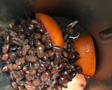 Foto del paso 3 de la receta: Enfrijoladas de aguacate