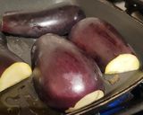 A picture of step 2 of Pulled Aubergine Tortillas.