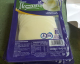 Foto del paso 1 de la receta: Pastel de hojaldre de jamón y queso fácil