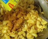 A picture of step 3 of Spicy Macaroni.