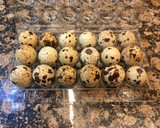 Foto del paso 1 de la receta: Pollo al curry con huevos de codorniz