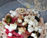 Foto del paso 6 de la receta Ensalada de alubias blancas con queso de cabra