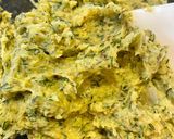 Une image de l'étape 1 de Ravioles au poulet et au pesto.