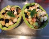 Une image de l'étape 10 de Salade de fruits (melon vert,prunes d ante,mûres,ananas et banane).