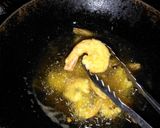 Foto langkah ke 1 dari resep Udang goreng saus lava.