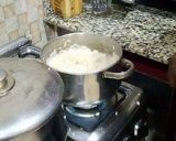 A picture of step 1 of Rice pudding.