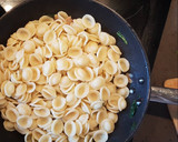 Foto del paso 5 de la receta: Orecchiette con espinacas frescas