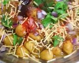 छोले टिकिया चाट (Chole tikkiya chaat recipe in Hindi) रेसिपी चरण 6 फोटो