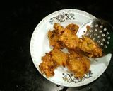 A picture of step 4 of Chana Dal Pakoras.