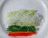 Foto langkah ke 2 dari resep Vietnamese Spring Roll.