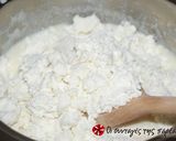 A picture of step 3 of Amazing cheese pie.