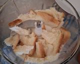 Foto langkah ke 2 dari resep Puding Karamel Roti Kukus.