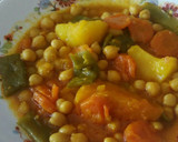Foto del paso 3 de la receta: Potaje de garbanzos con calabaza