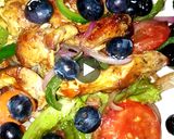 A picture of step 5 of Chicken Stir-Fry Lettuce with Blueberries dressing.