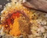 A picture of step 3 of Restaurant Style Bhindi masala - vegan.
