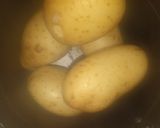 Foto del paso 1 de la receta: Papas en gajos estilo pizzería