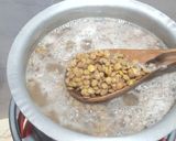 A picture of step 2 of Coconut lentils.