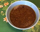 Une image de l'étape 6 de Marinade à la mangue, citron, miel et herbes.