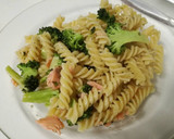 Foto del paso 4 de la receta: Pasta con salmón y brócoli
