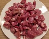 Une image de l'étape 1 de Le Goulash hongrois de mon père.