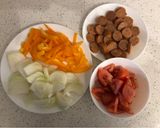 A picture of step 5 of Neapolitan Pasta.